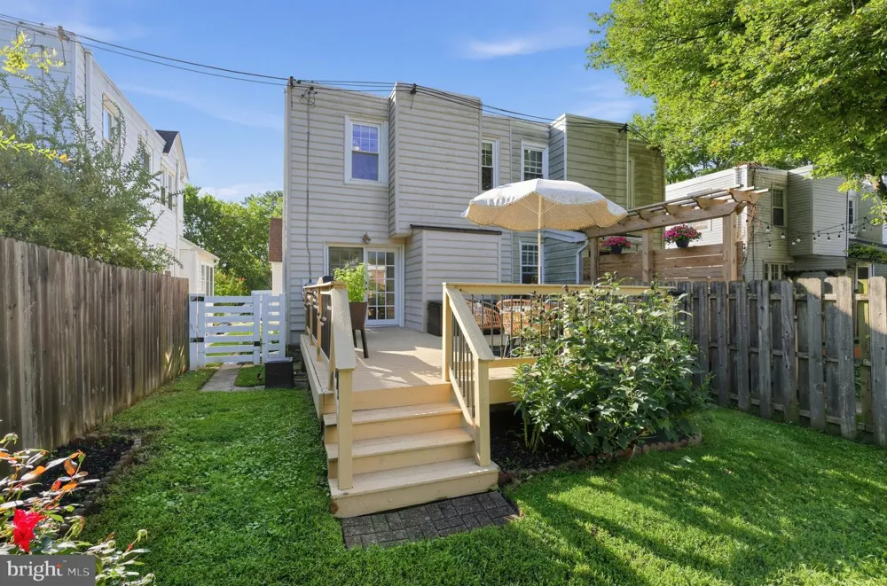 120 SUMMIT ROAD Media, PA 19063