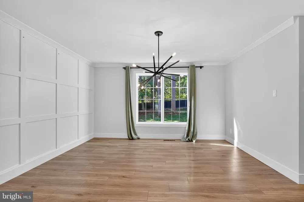 227 AUTUMN DRIVE Exton, PA 19341