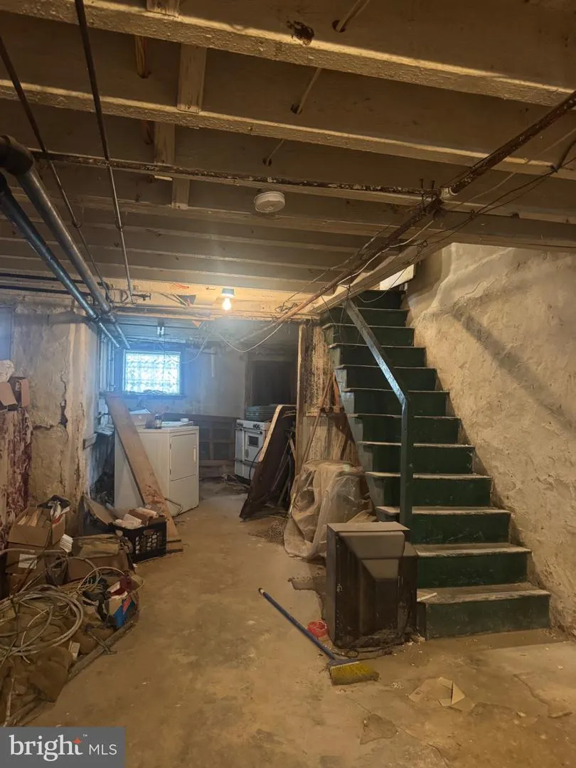 5403 THOMAS AVENUE Philadelphia, PA 19143