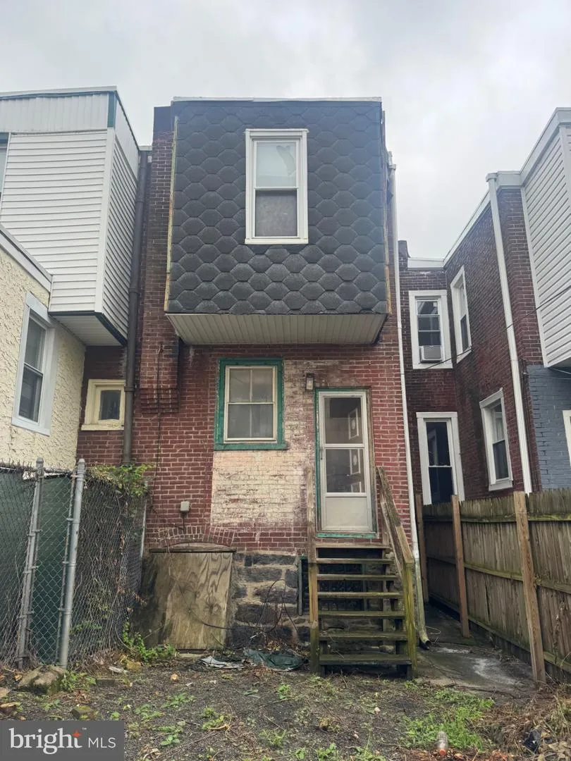 5403 THOMAS AVENUE Philadelphia, PA 19143