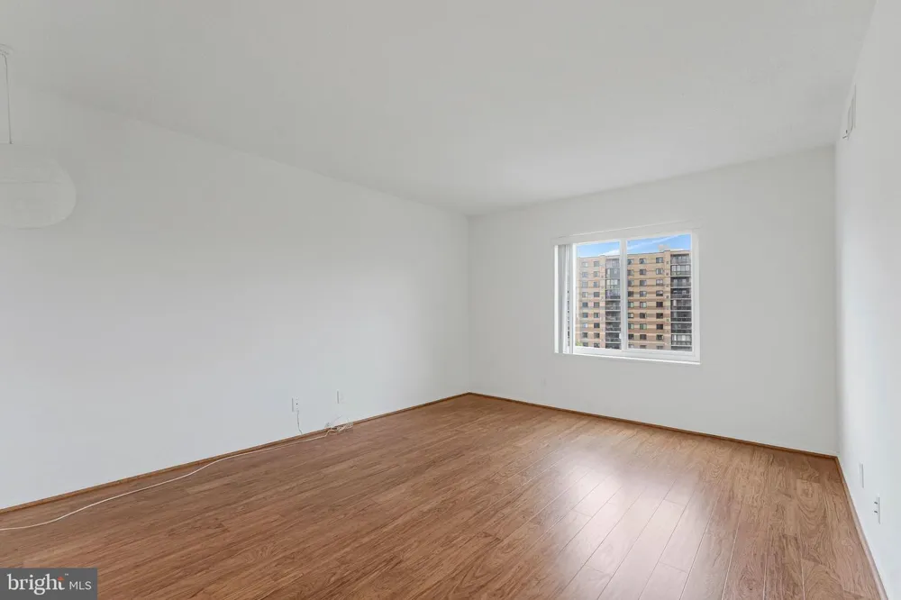 8380 GREENSBORO DRIVE #719 Mclean, VA 22102