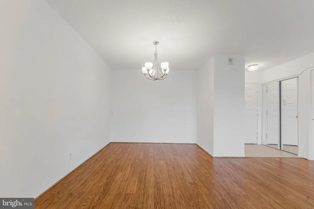 8380 GREENSBORO DRIVE #719 Mclean, VA 22102