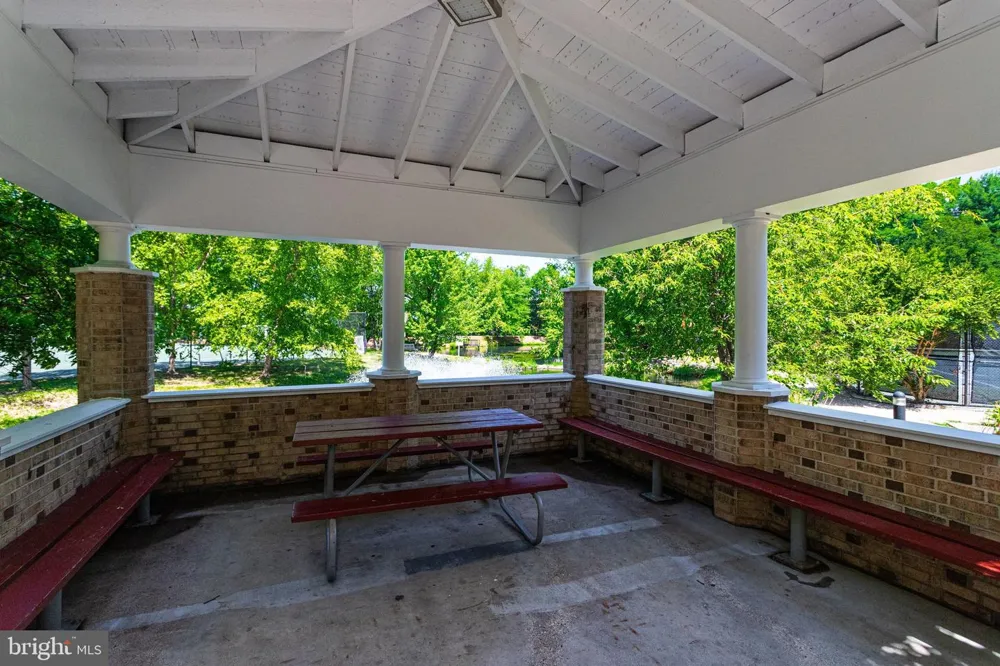 8380 GREENSBORO DRIVE #719 Mclean, VA 22102