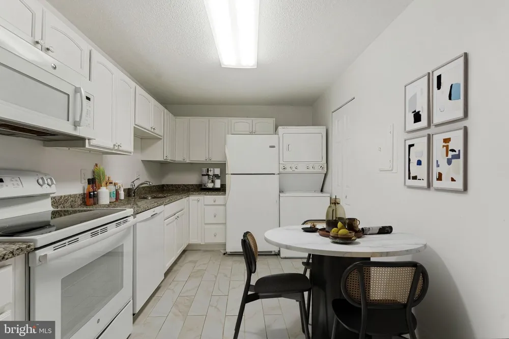 8380 GREENSBORO DRIVE #719 Mclean, VA 22102