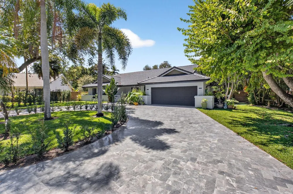 2200 SW 36th Terrace Delray Beach, FL 33445