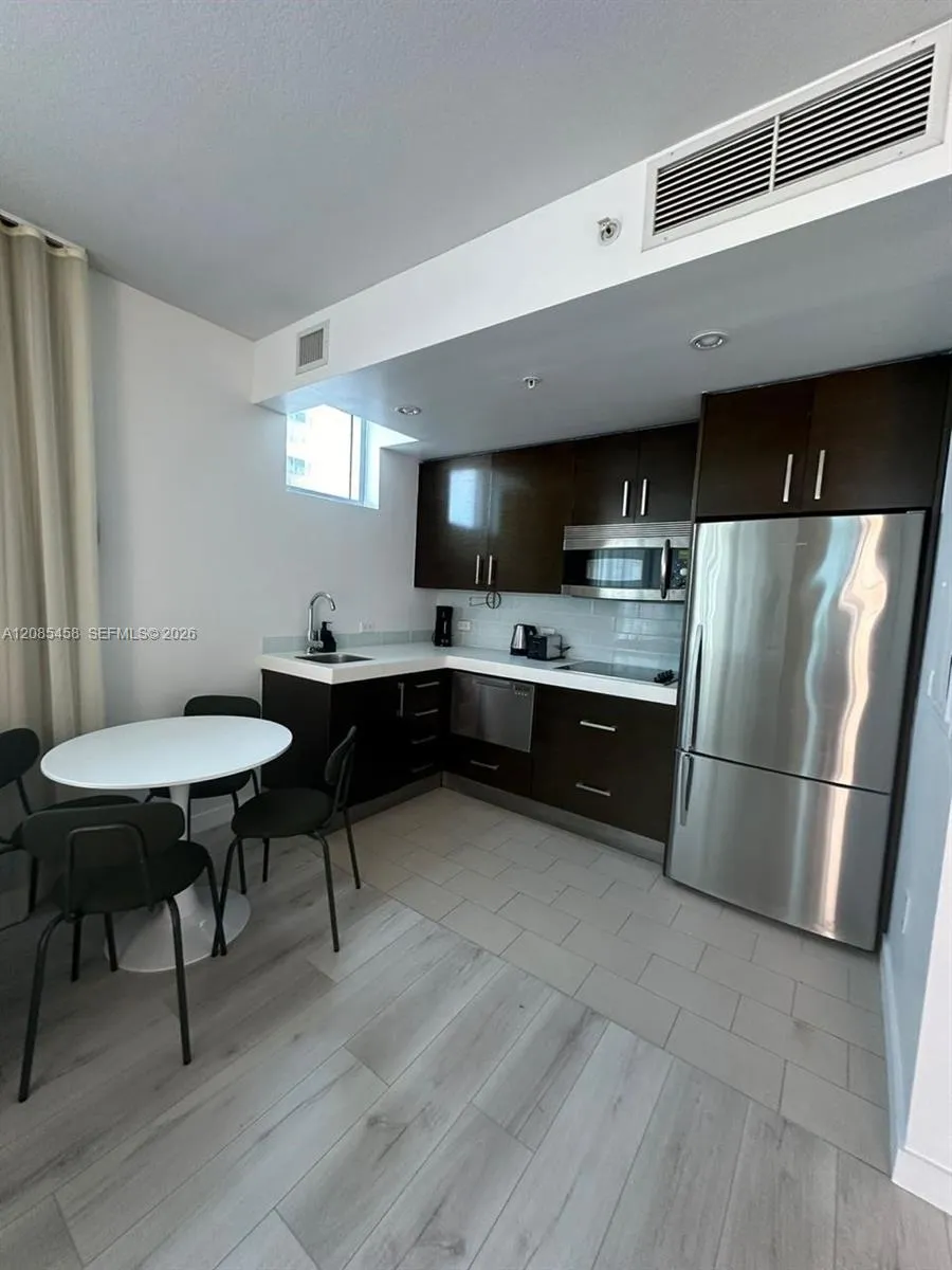 17315 Collins Ave #2006 Sunny Isles Beach, FL 33160