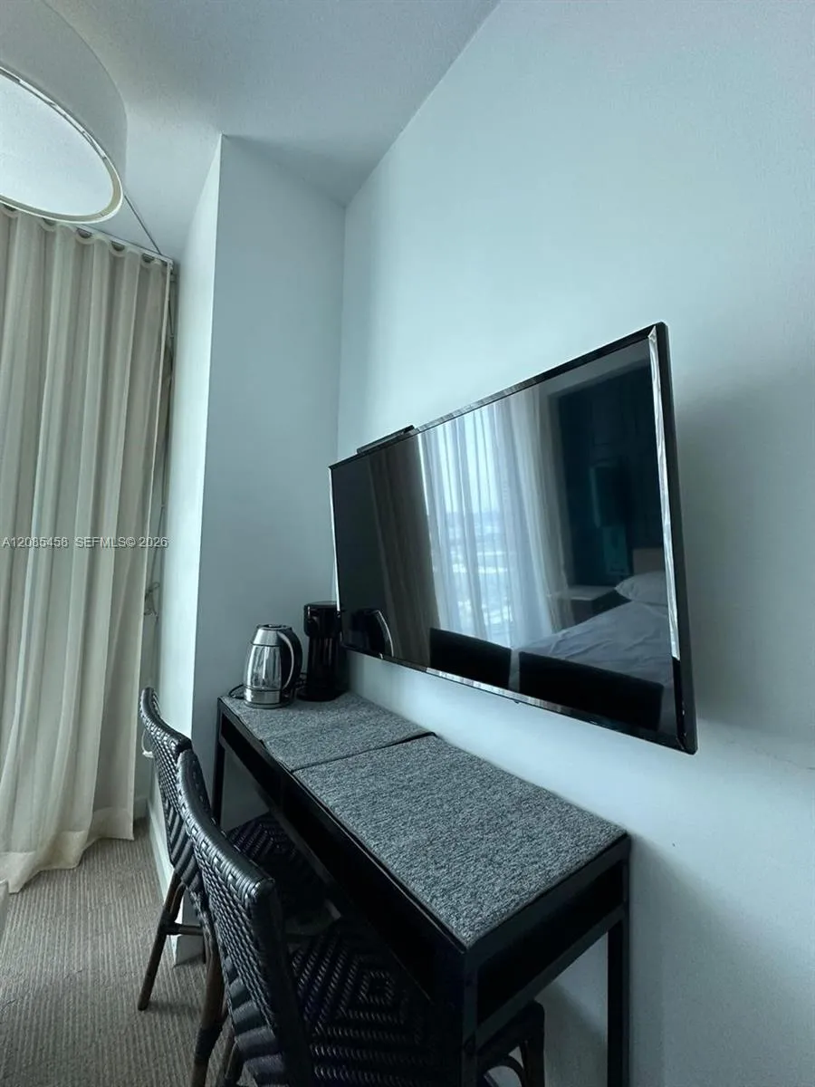 17315 Collins Ave #2006 Sunny Isles Beach, FL 33160