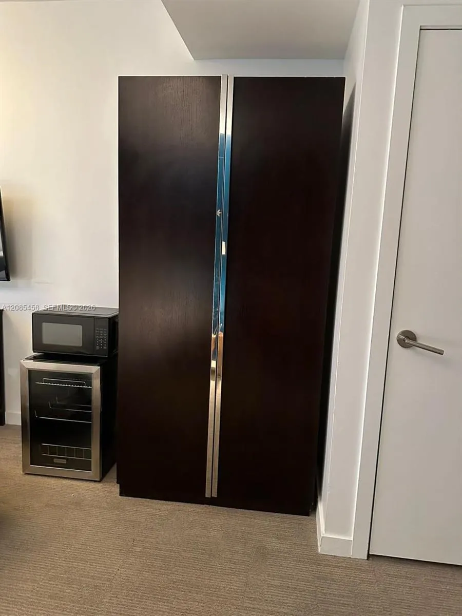 17315 Collins Ave #2006 Sunny Isles Beach, FL 33160