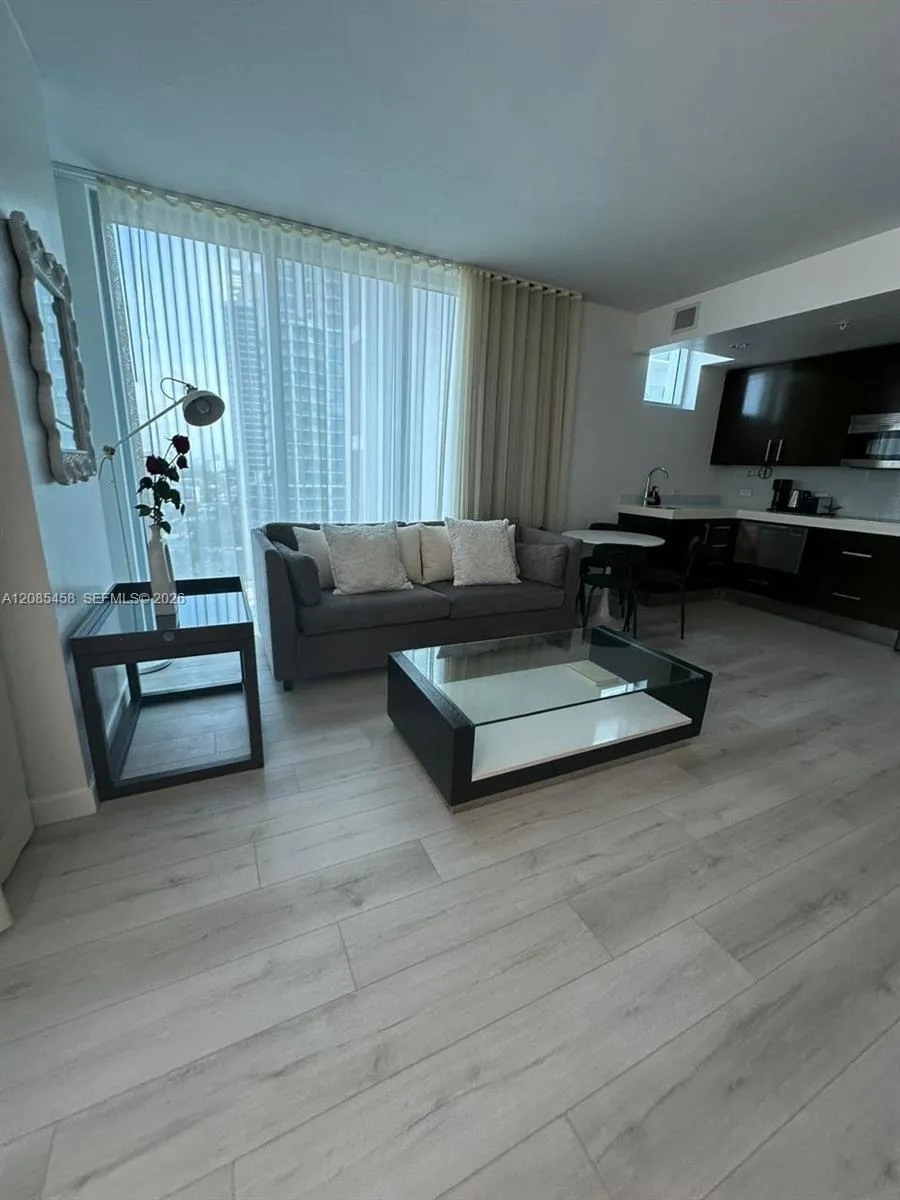 17315 Collins Ave #2006 Sunny Isles Beach, FL 33160