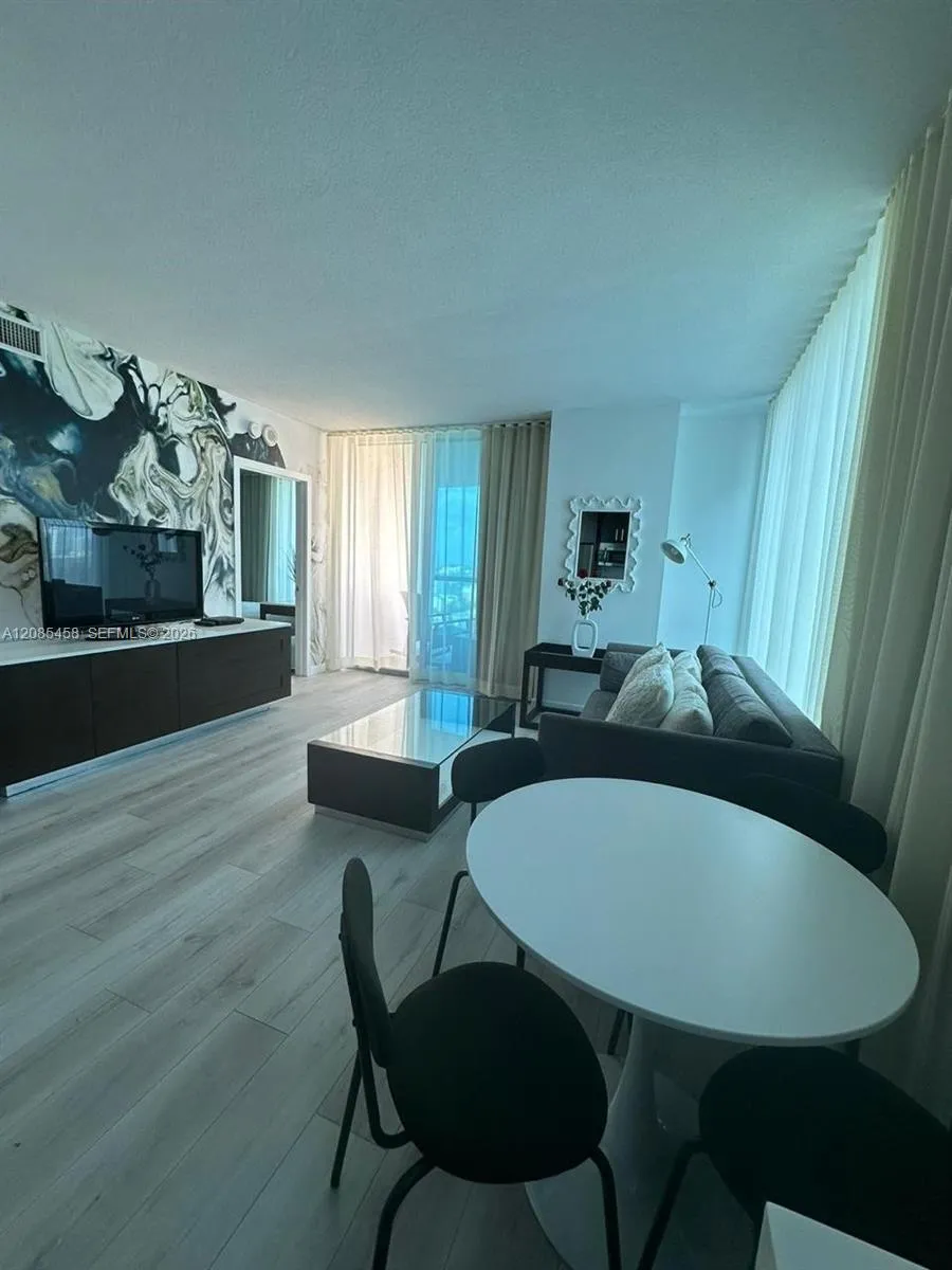 17315 Collins Ave #2006 Sunny Isles Beach, FL 33160