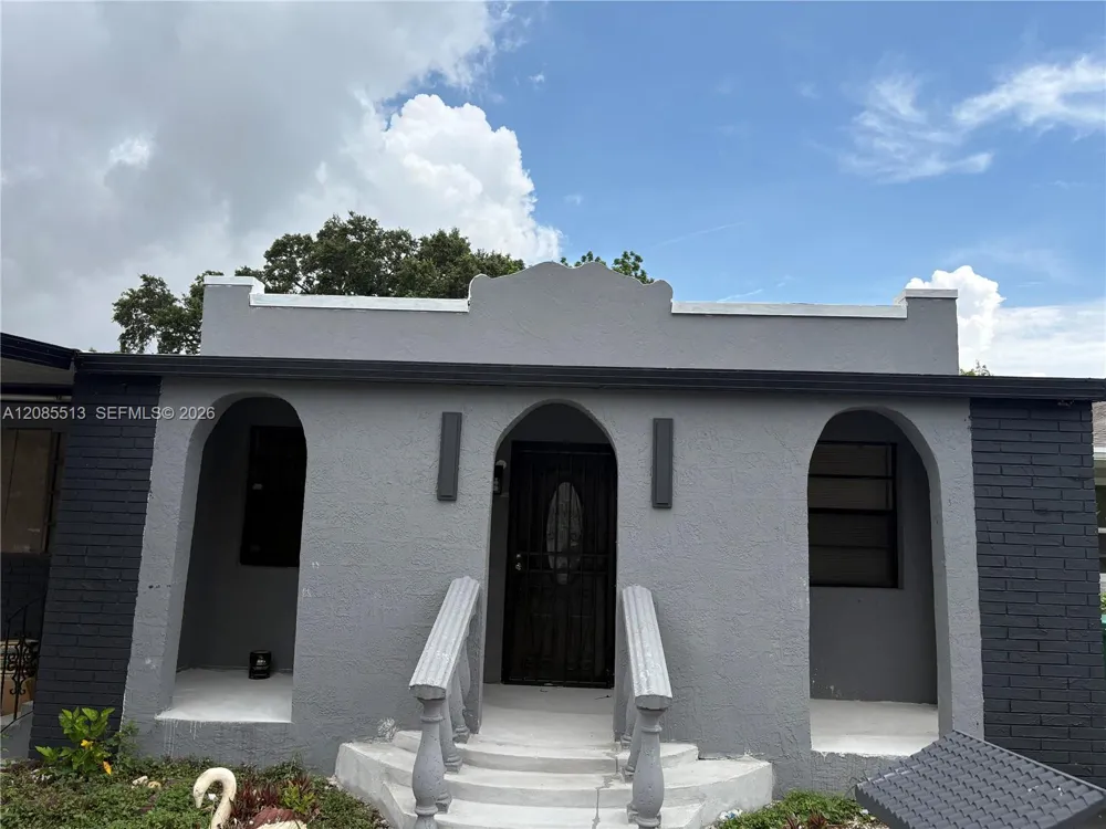1853 NW 47th St Miami, FL 33142