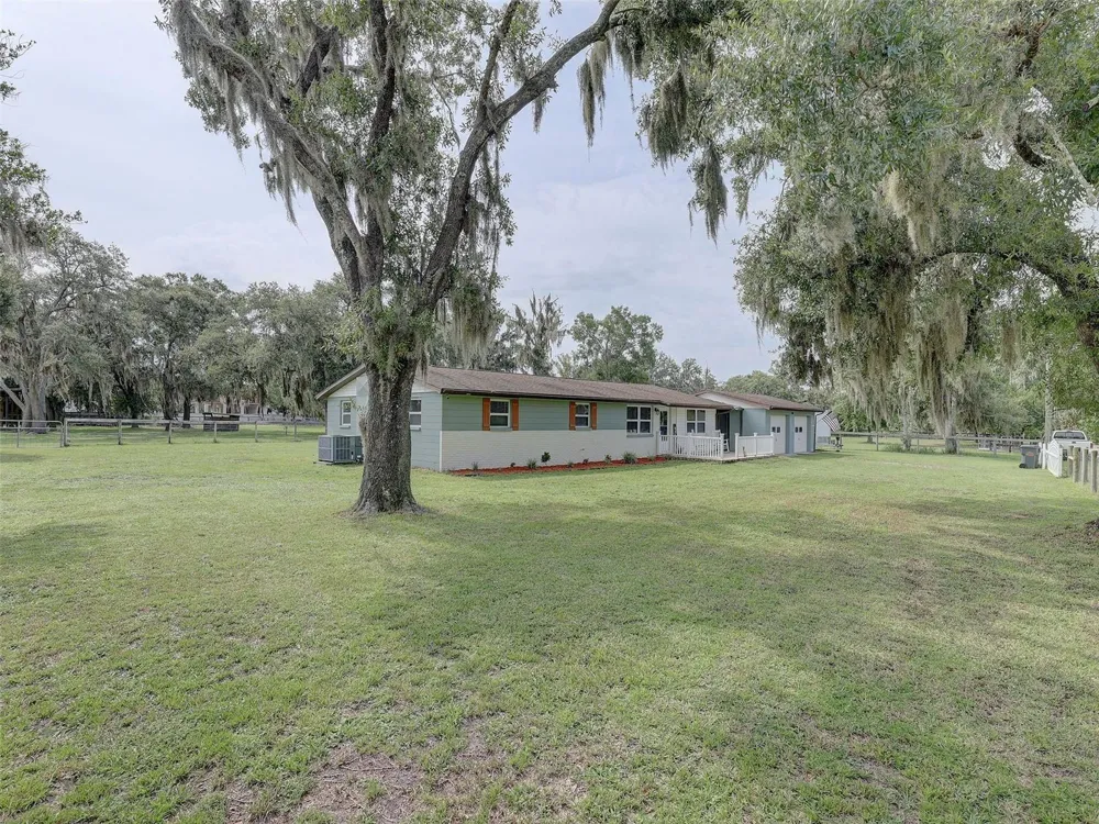 13102 GIBSON LANE Odessa, FL 33556