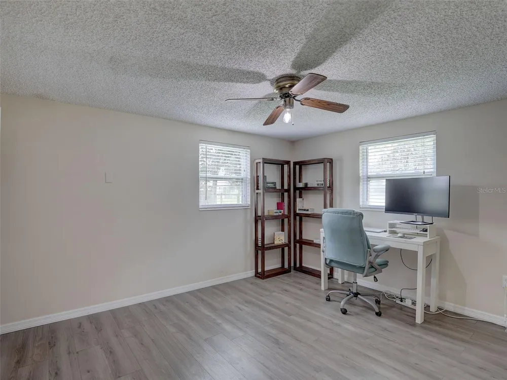 13102 GIBSON LANE Odessa, FL 33556