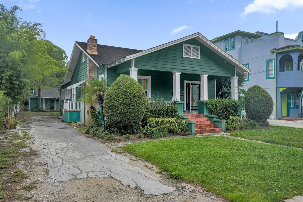 1629 FERRIS AVENUE Orlando, FL 32803