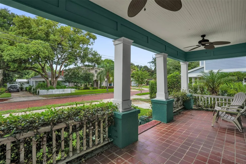 1629 FERRIS AVENUE Orlando, FL 32803