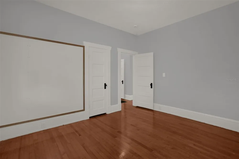 1629 FERRIS AVENUE Orlando, FL 32803