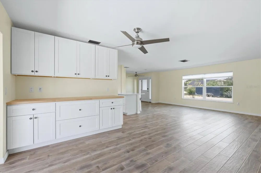 12383 QUINLAN AVENUE Port Charlotte, FL 33981