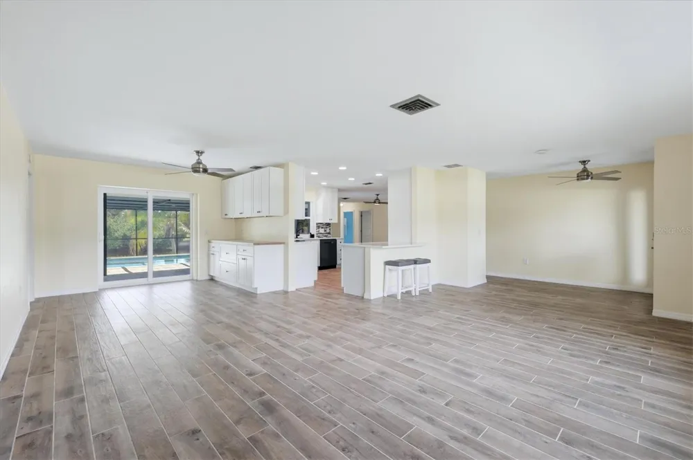 12383 QUINLAN AVENUE Port Charlotte, FL 33981
