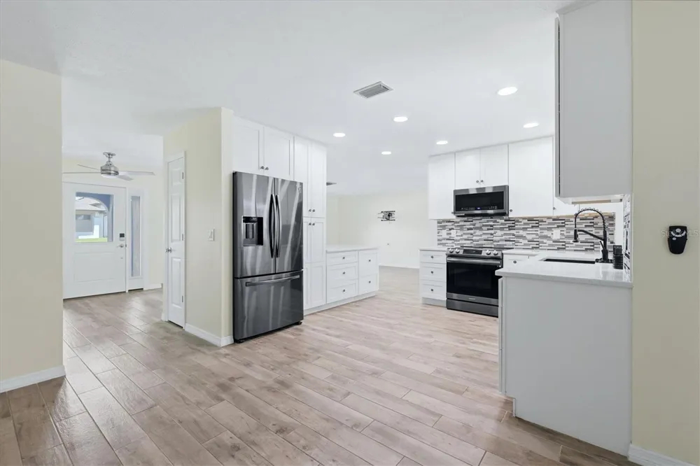 12383 QUINLAN AVENUE Port Charlotte, FL 33981