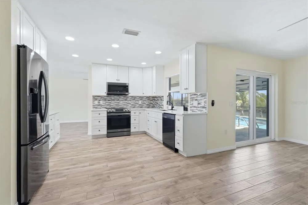 12383 QUINLAN AVENUE Port Charlotte, FL 33981