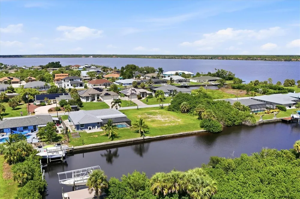 12383 QUINLAN AVENUE Port Charlotte, FL 33981