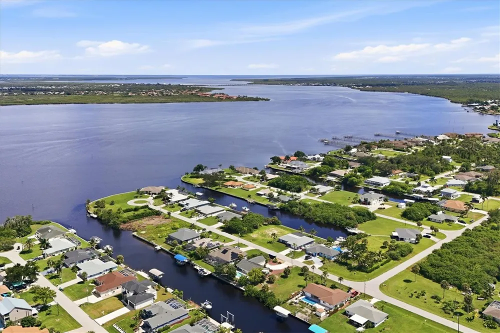 12383 QUINLAN AVENUE Port Charlotte, FL 33981