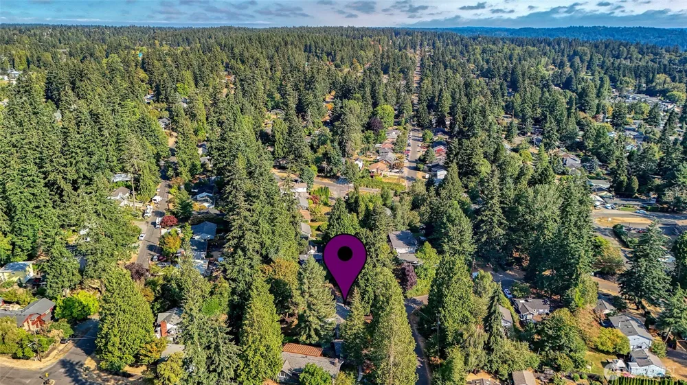 13715 26th Avenue NE Seattle, WA 98125