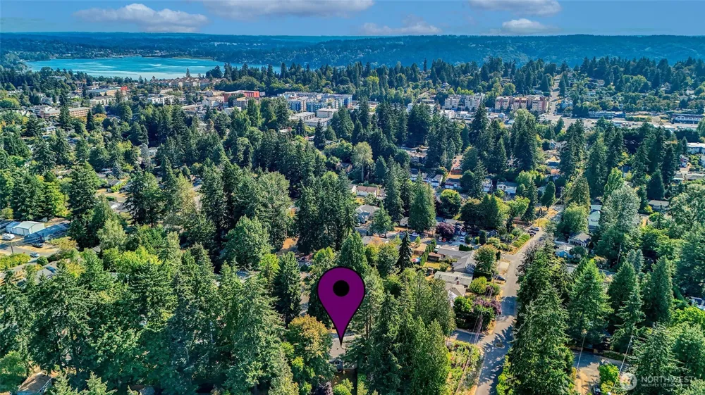 13715 26th Avenue NE Seattle, WA 98125