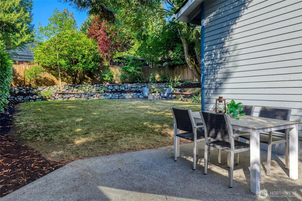 13715 26th Avenue NE Seattle, WA 98125