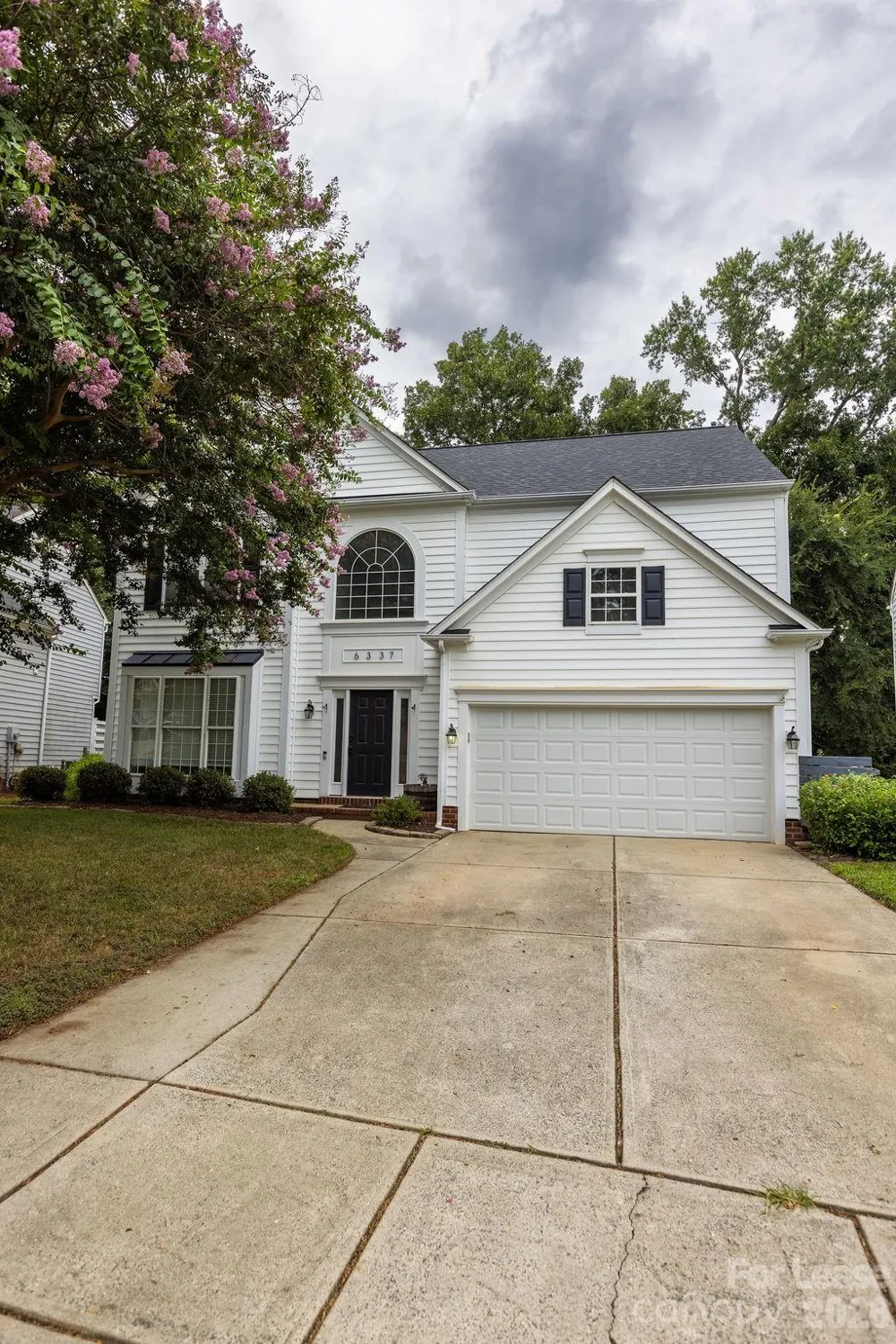 6337 Elderslie Drive Charlotte, NC 28269