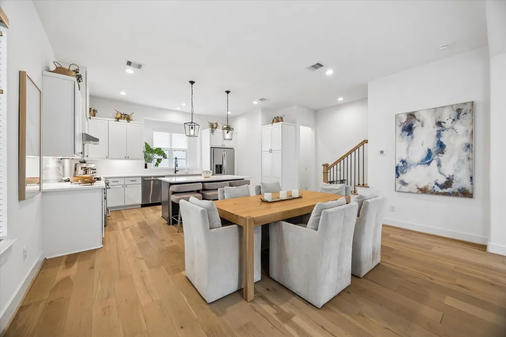 956 Dunleigh Meadows Lane Houston, TX 77055