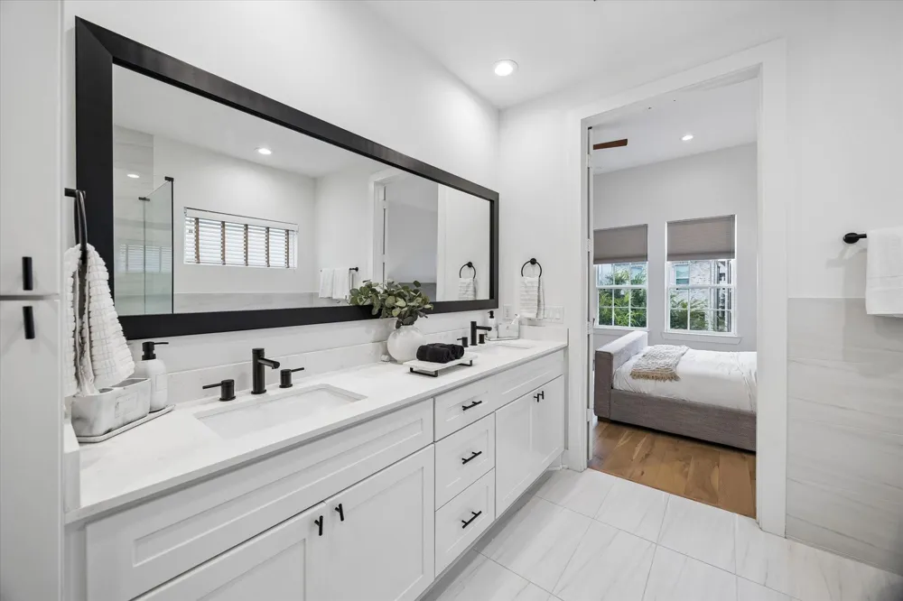 956 Dunleigh Meadows Lane Houston, TX 77055