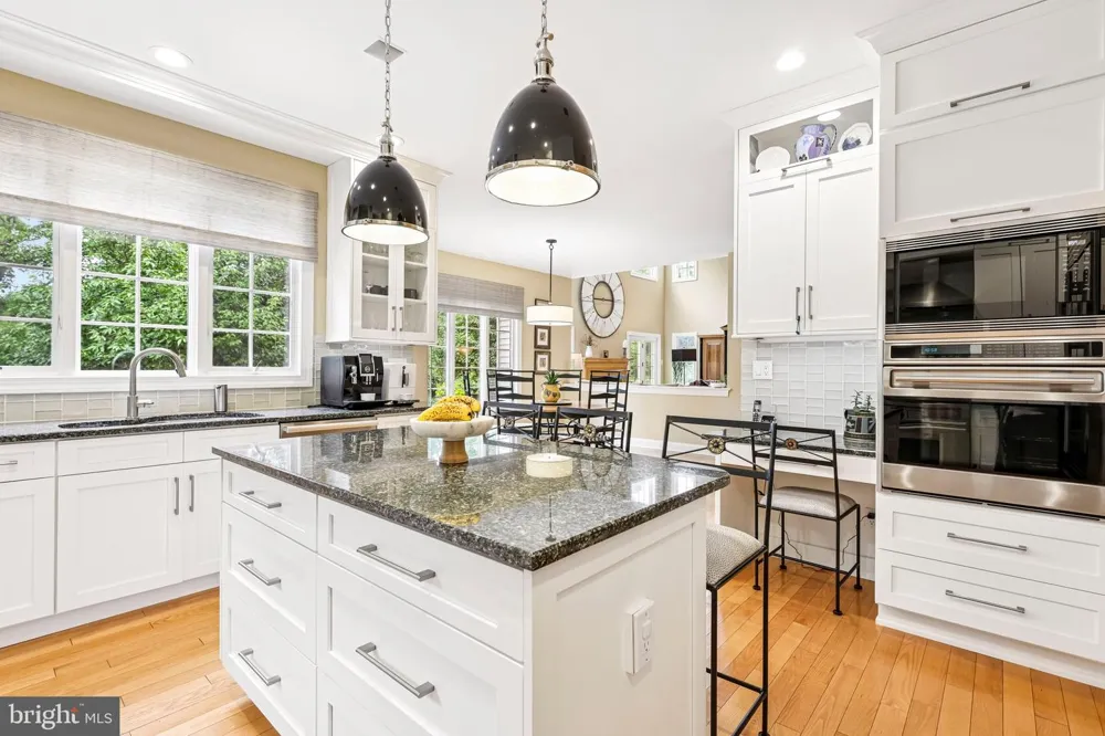 106 CHRISTOPHER DRIVE Princeton, NJ 08540