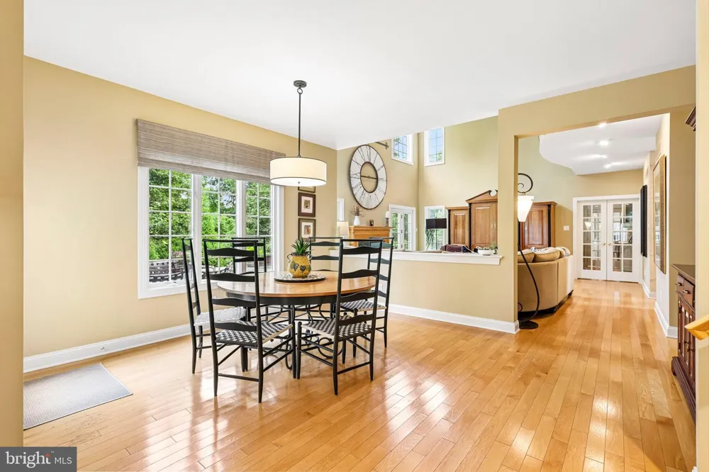 106 CHRISTOPHER DRIVE Princeton, NJ 08540