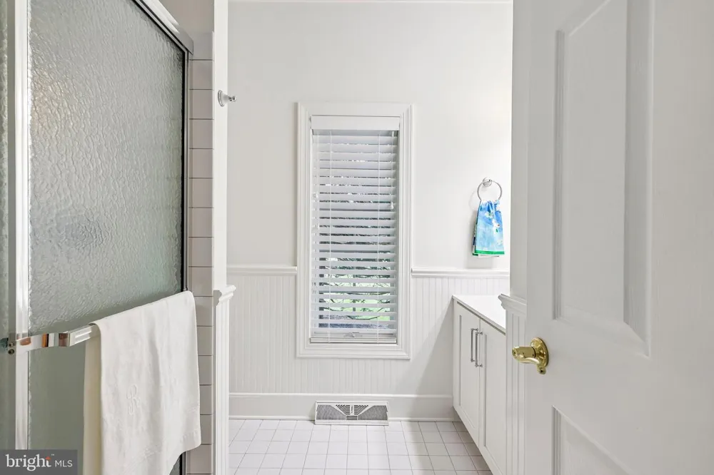 106 CHRISTOPHER DRIVE Princeton, NJ 08540