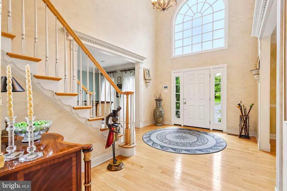 106 CHRISTOPHER DRIVE Princeton, NJ 08540