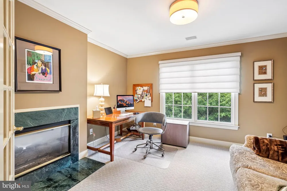 106 CHRISTOPHER DRIVE Princeton, NJ 08540