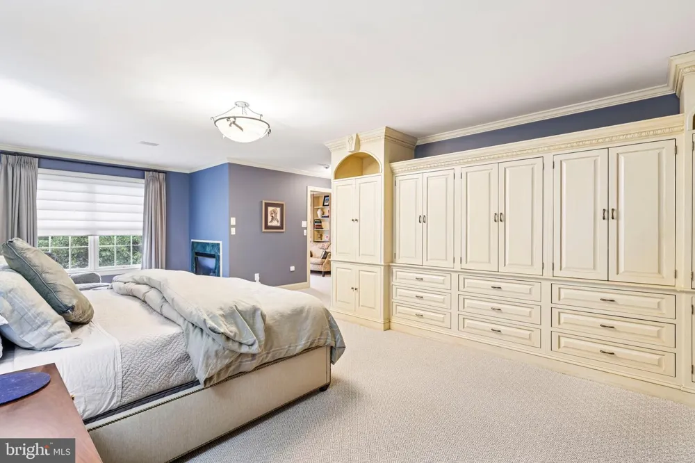 106 CHRISTOPHER DRIVE Princeton, NJ 08540