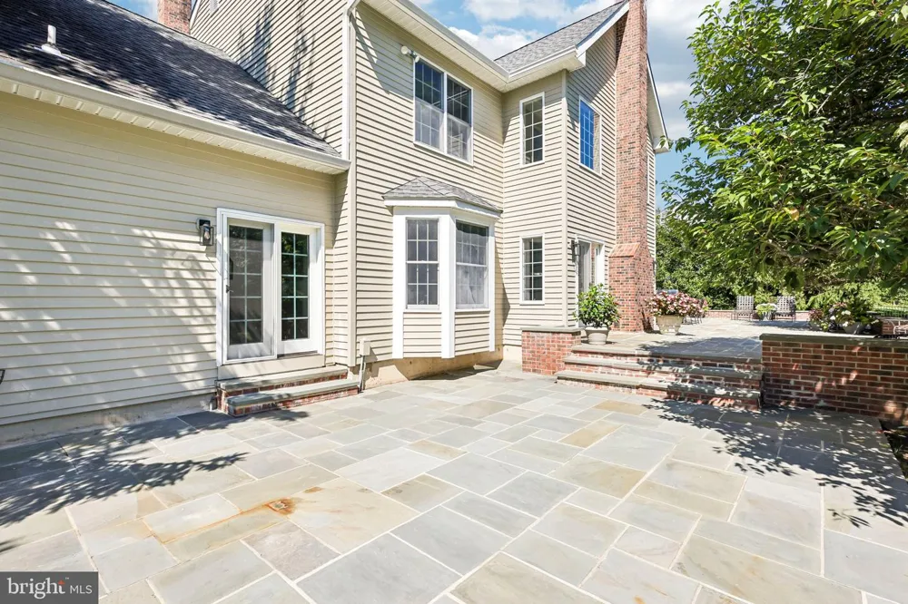 106 CHRISTOPHER DRIVE Princeton, NJ 08540