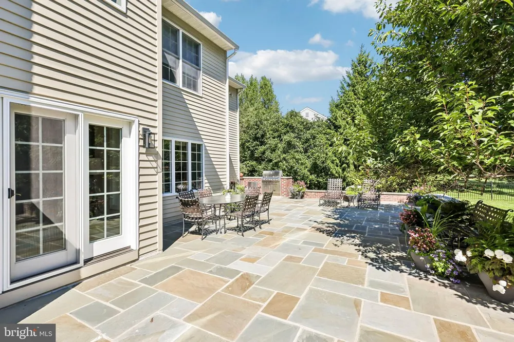 106 CHRISTOPHER DRIVE Princeton, NJ 08540