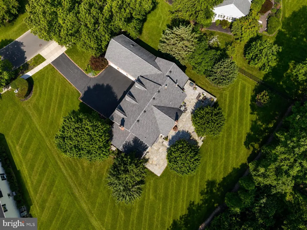 106 CHRISTOPHER DRIVE Princeton, NJ 08540