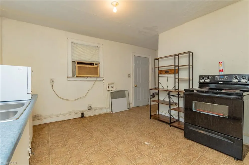 4421 Old Lexington Road Winston-Salem, NC 27107