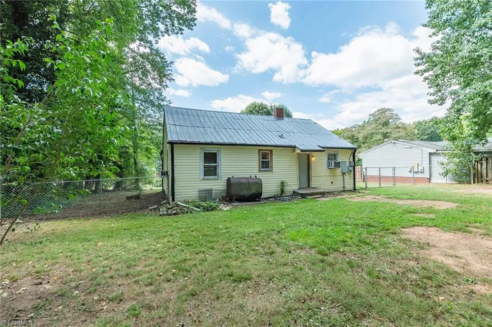 4421 Old Lexington Road Winston-Salem, NC 27107