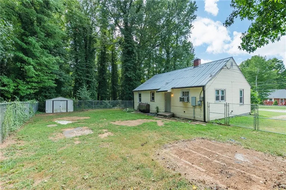 4421 Old Lexington Road Winston-Salem, NC 27107