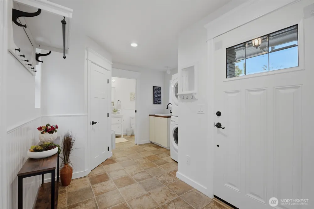 919 20th Avenue S Seattle, WA 98144