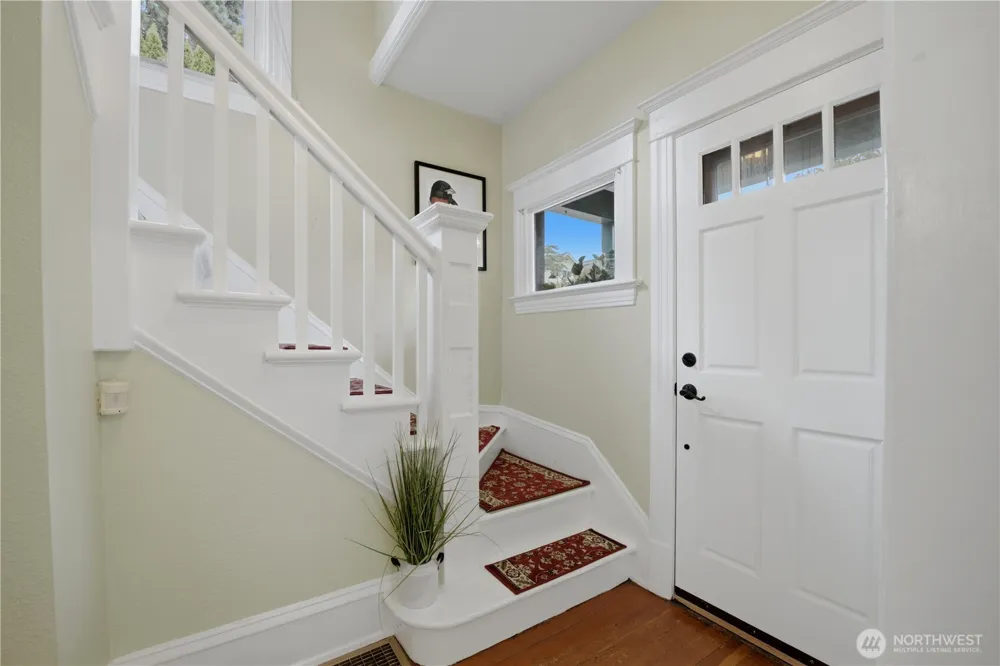 919 20th Avenue S Seattle, WA 98144