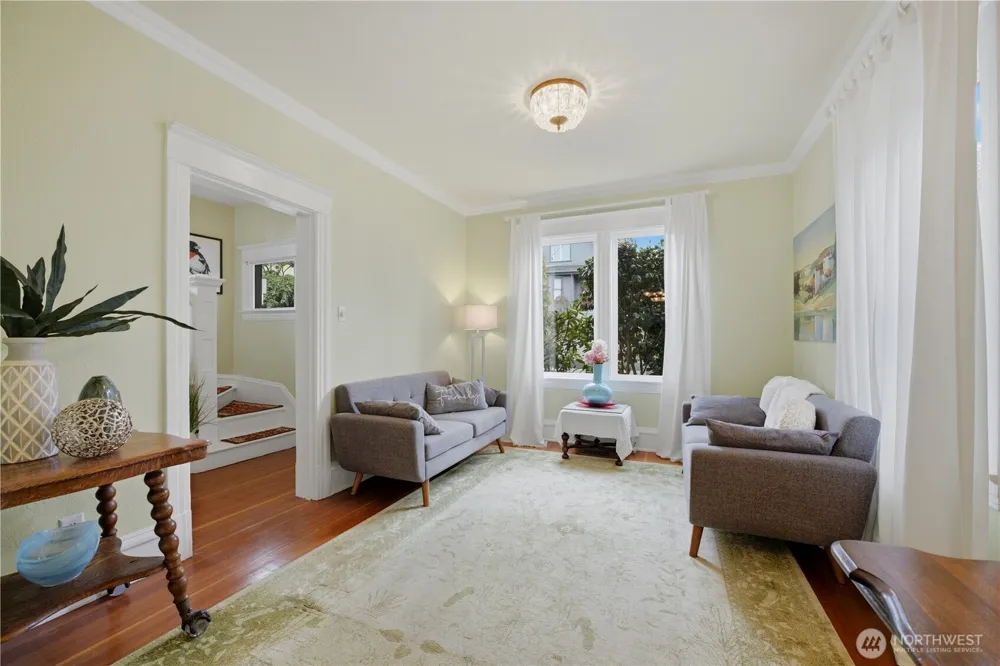 919 20th Avenue S Seattle, WA 98144