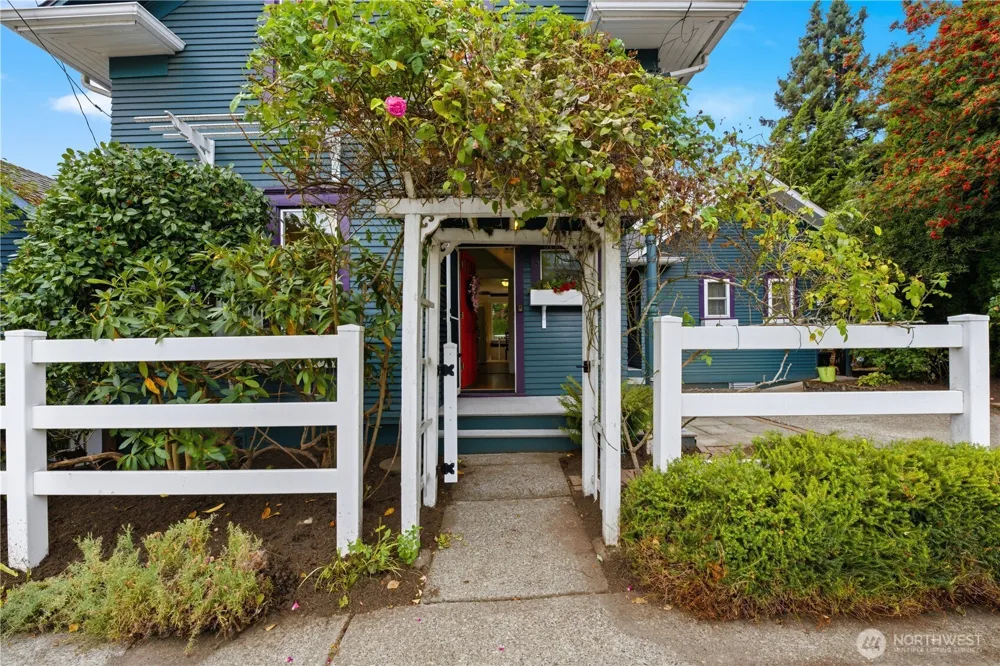 919 20th Avenue S Seattle, WA 98144