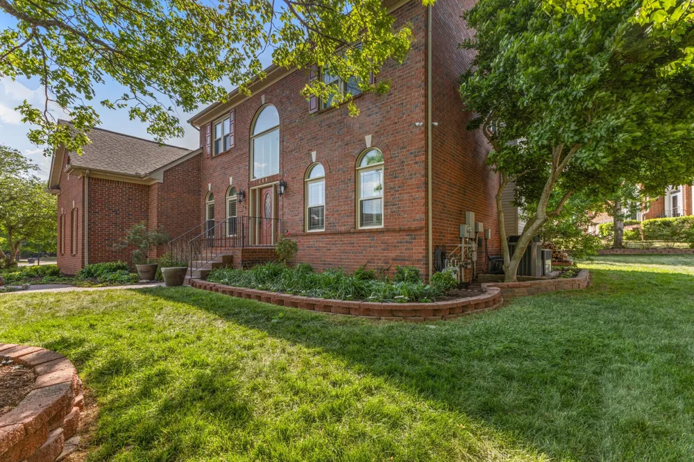 318 Logans Cir Franklin, TN 37067