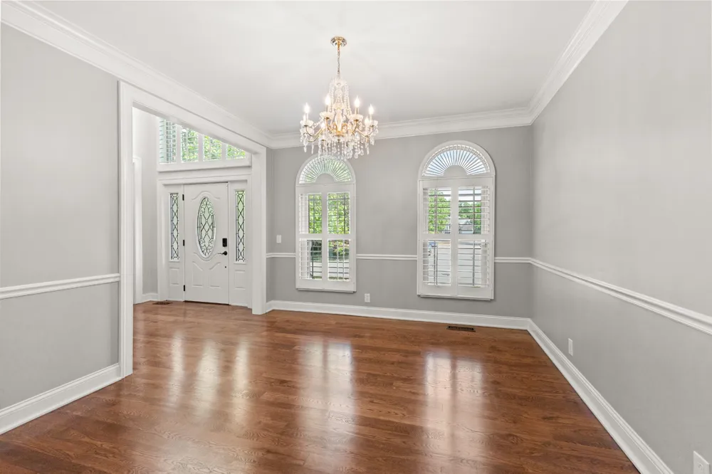 318 Logans Cir Franklin, TN 37067